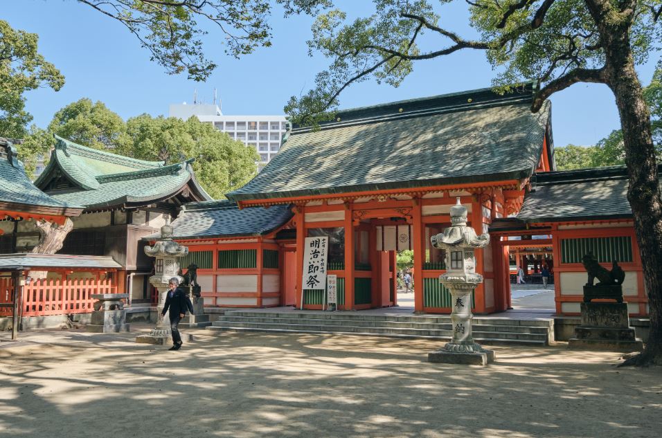 šintoistická svatyně, Fukuoka